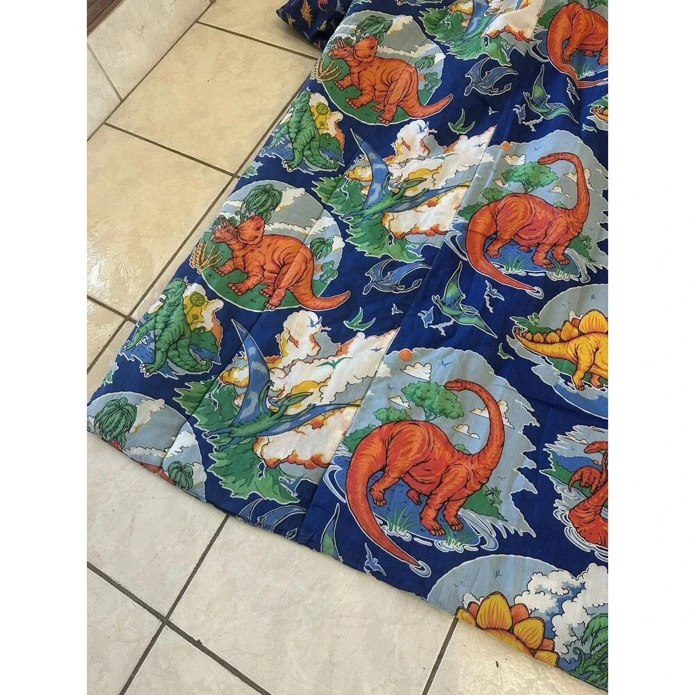VTG 80s 90s Dinosaur T Rex Blanket Quilted Comforter 100x75” Heavyweight XL Blue